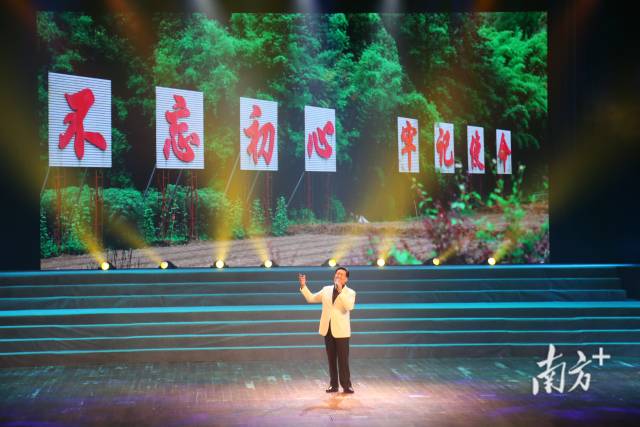 歌曲《海陆双拥情》。&nbsp;