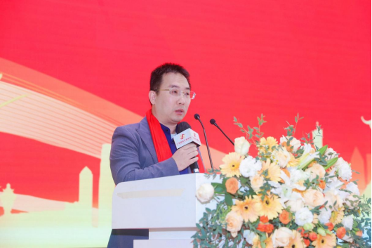 广东大麟洋海洋生物有限公司 董事长助理 梁宏伟 广东大麟洋海洋生物有限公司 董事长助理 梁宏伟