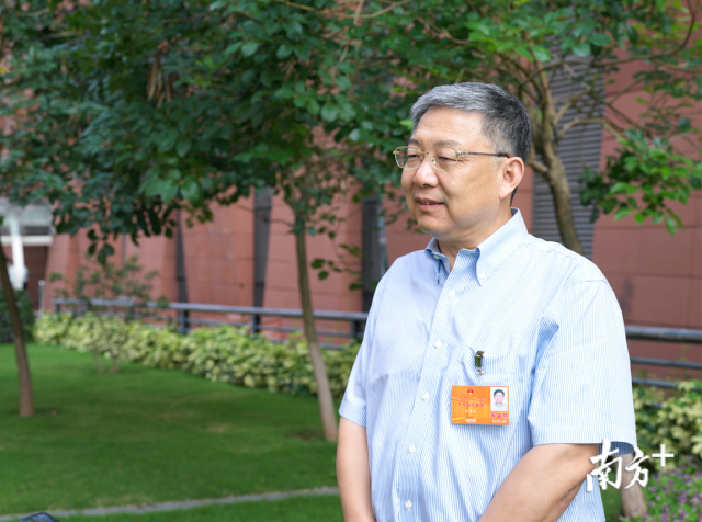 全国人大代表、深圳大学校长李清泉。南方日报记者 王辉 摄