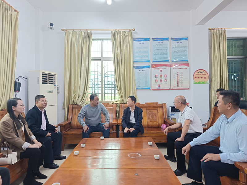 汕尾市农普办赴海丰县调研指导第四次全国农业普查综合试点工作