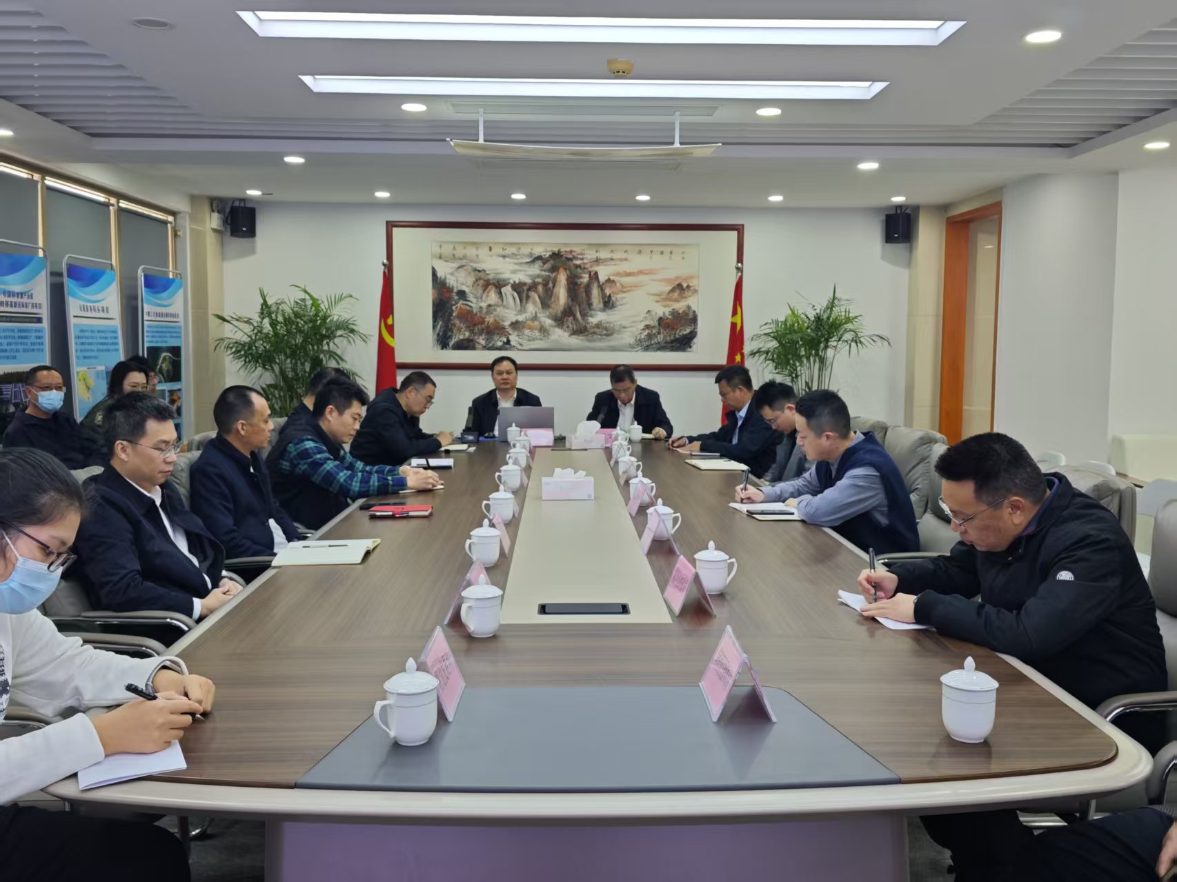 汕尾市国资委召开广东省海洋经济政策解读和案例分析宣讲会